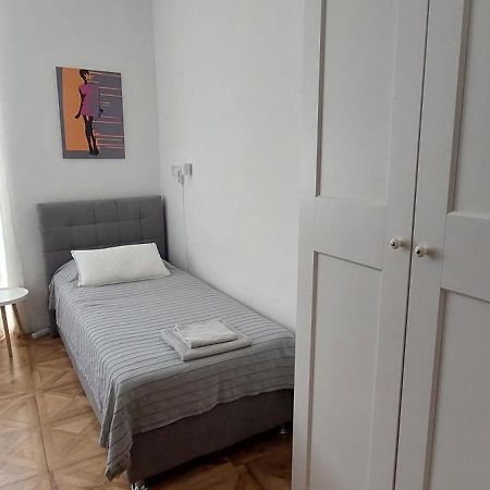 Apartamento Centar Old Town, With Free Private Parking Pula Exterior foto
